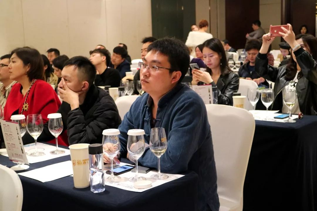 isc_20190319_1552937854_5c8ff37e1cdb5.jpg